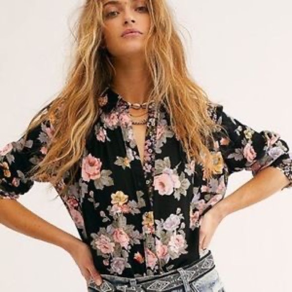 SOLD Free people Black & Peach Floral Hold on to Me Button-Up top - Picture 6 of 8